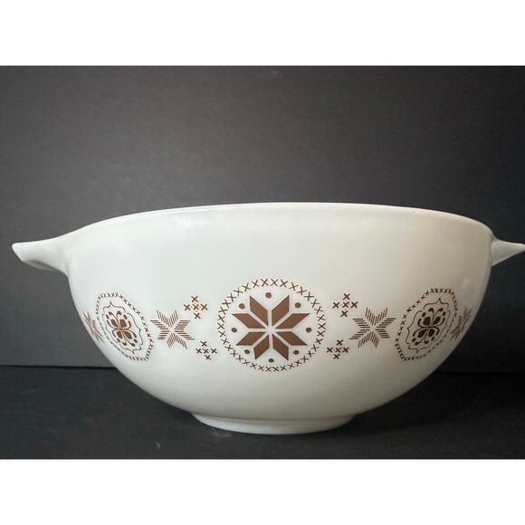 Vintage Pyrex Nesting Cinderella Bowl #444 Town & Country 4 Qt Bowl White Brown - Picture 1 of 8